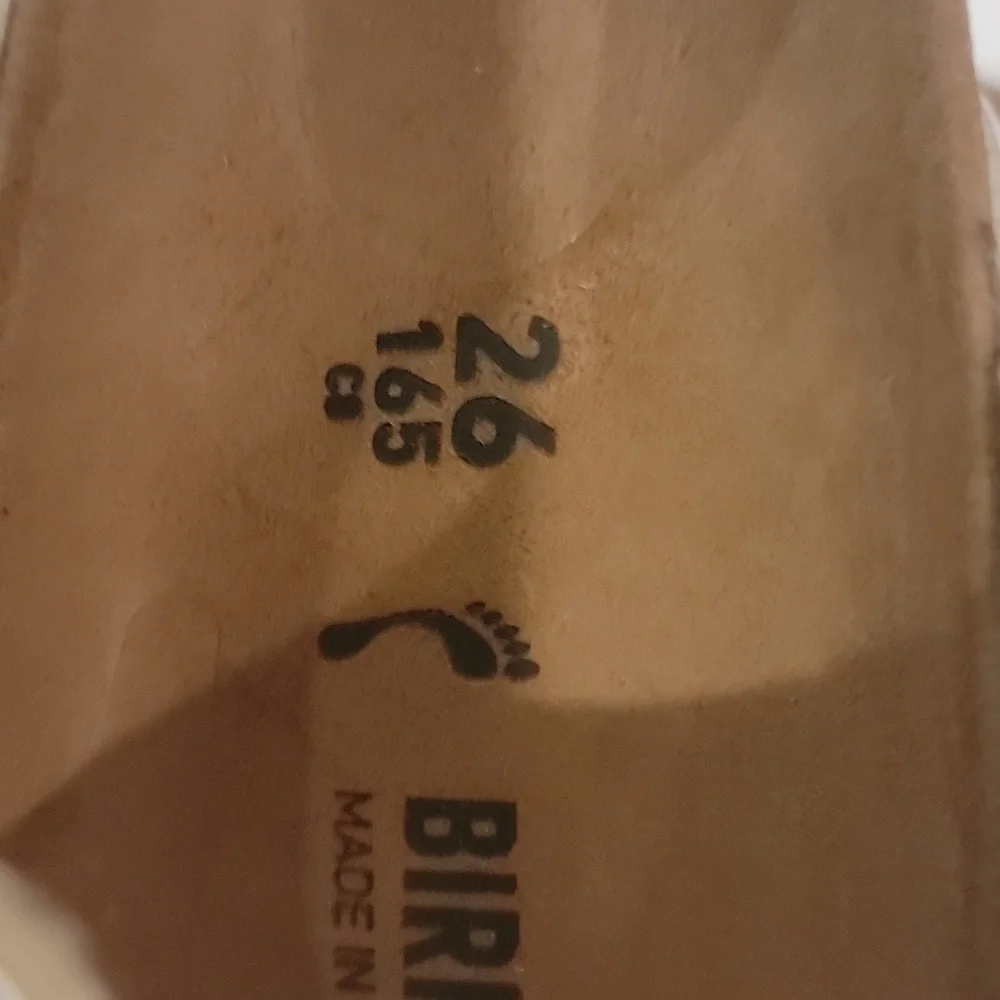 Birkenstock Kids Sandals - Beige and White Camo Size 26 C8